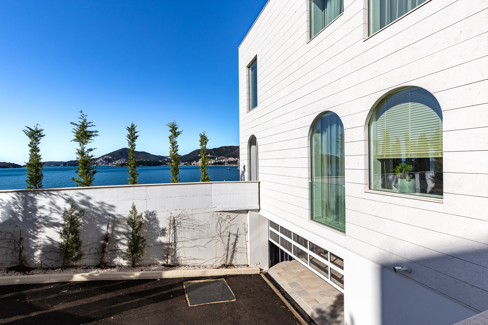 Image of Villa - 4 Bedrooms for Sale in Budva-Kamenovo-Montenegro, Image 77