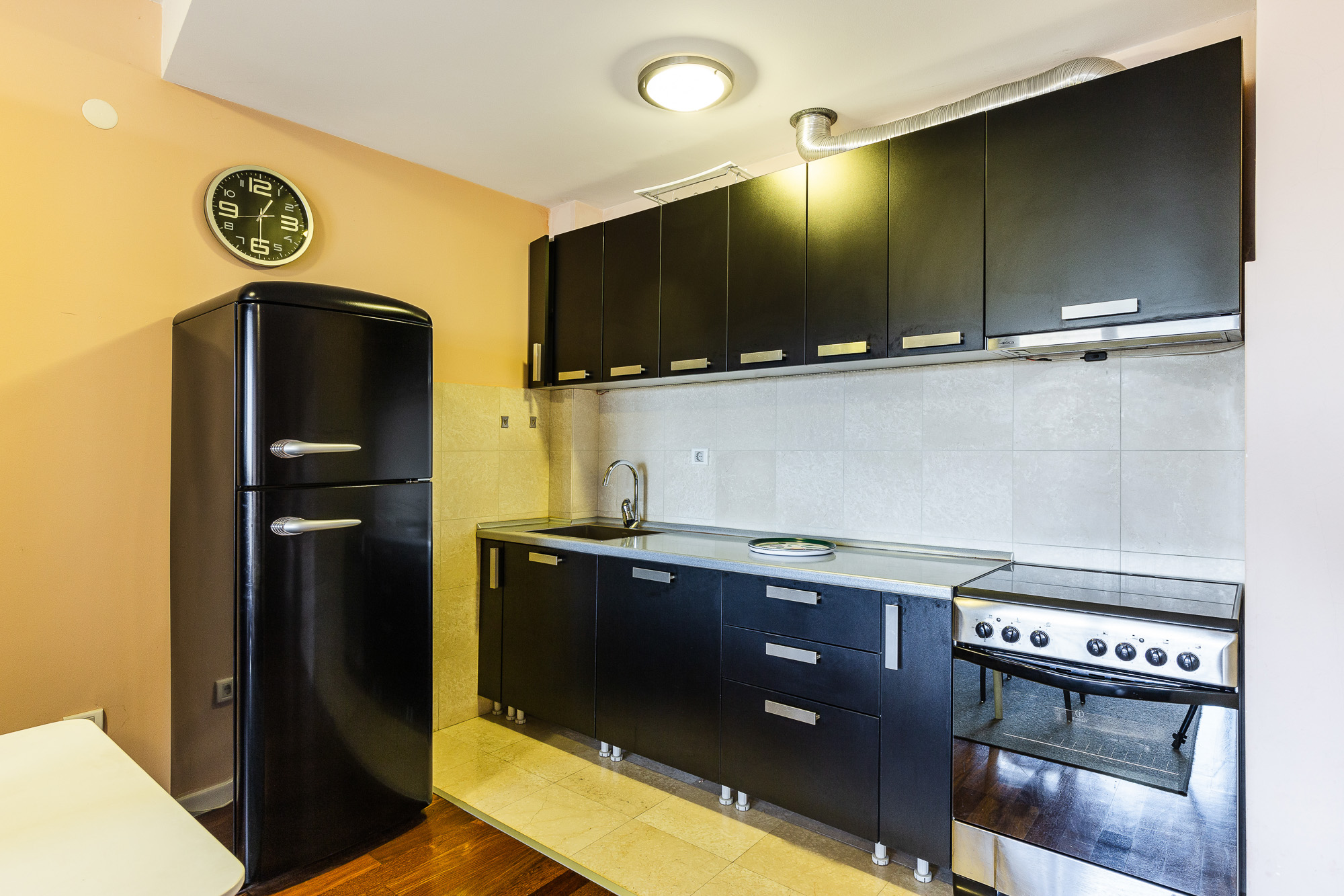 Image of Apartment - 2 Bedrooms - 1 Bathrooms for Sale in Budva-Przno-Montenegro, Image 5