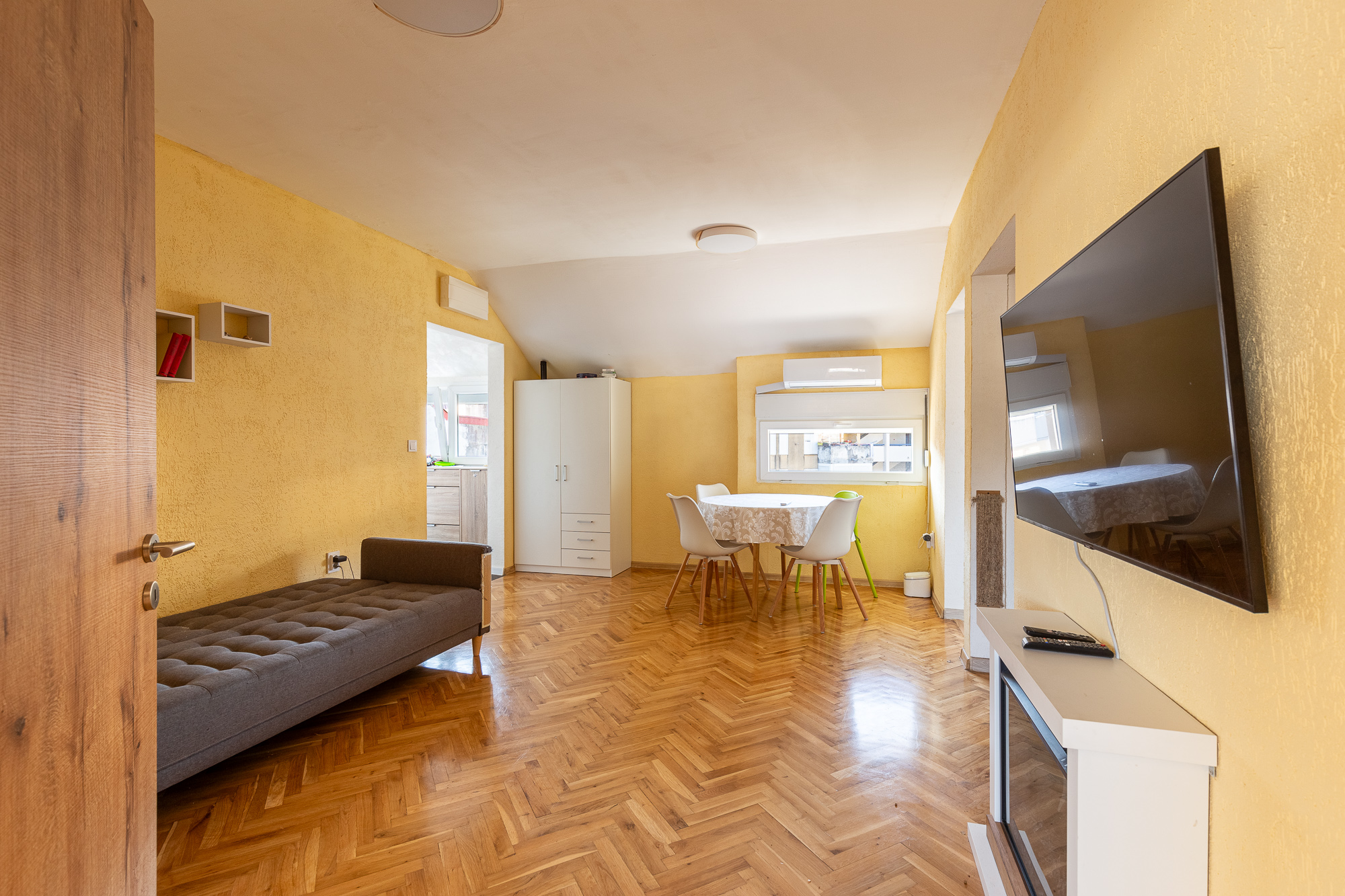 Image of Apartment - 2 Bedrooms - 1 Bathrooms for Sale in Budva-Budva-Montenegro, Image 17