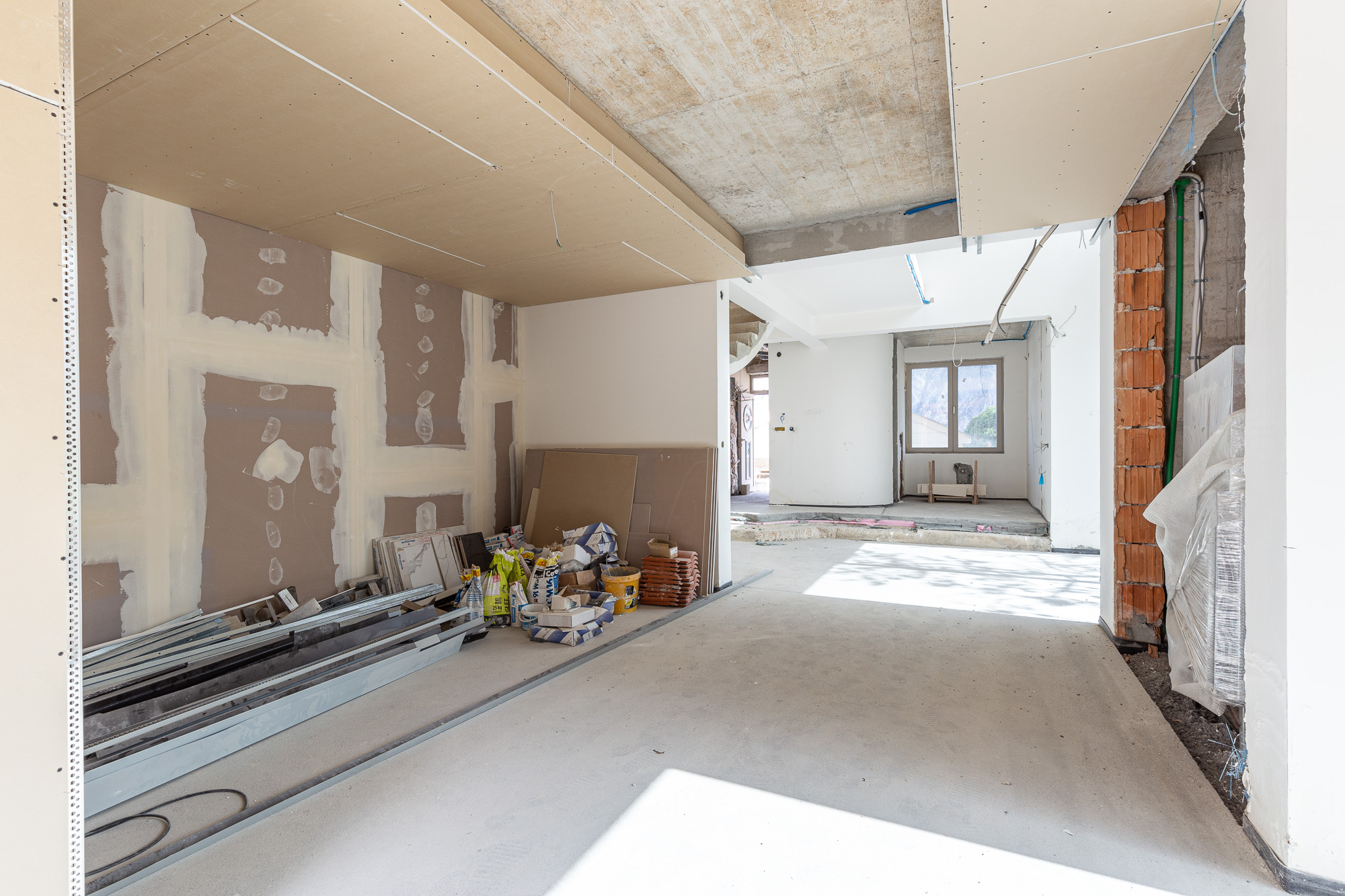 Image of House - 6 Bedrooms for Sale in Kotor-Prcanj-Montenegro, Image 44