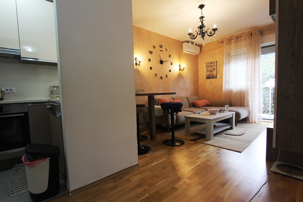 Image of Apartment - 2 Bedrooms - 1 Bathrooms for Sale in Budva-Budva-Montenegro, Image 4