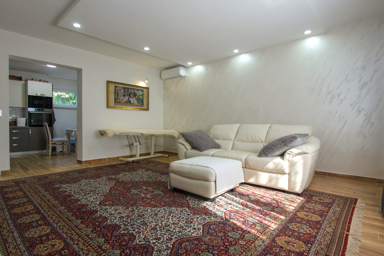 Image of Apartment - 2 Bedrooms - 1 Bathrooms for Sale in Bar-Bar-Montenegro, Image 1