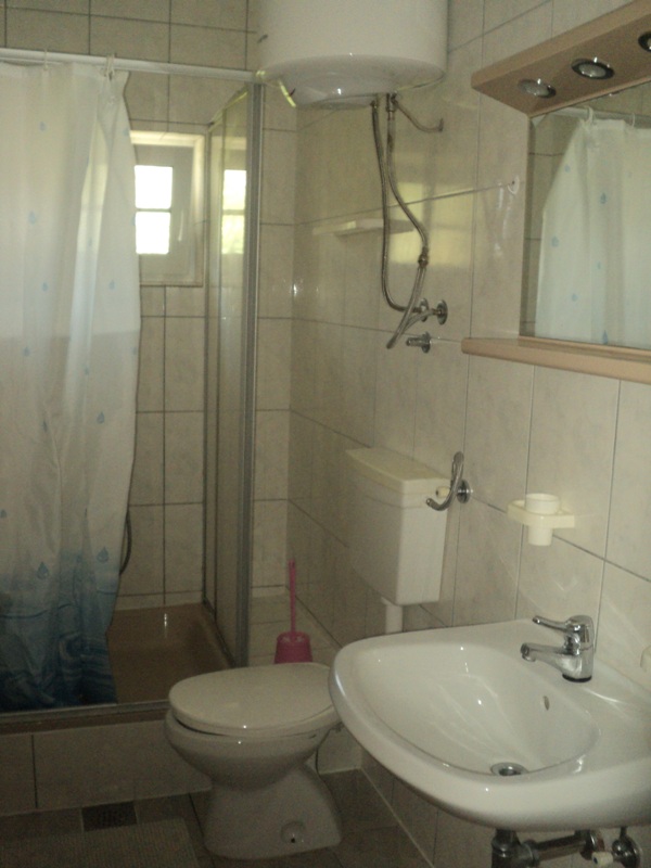 Image of Hotel - 13 Bedrooms - 13 Bathrooms for Sale in Budva-Budva-Montenegro, Image 4