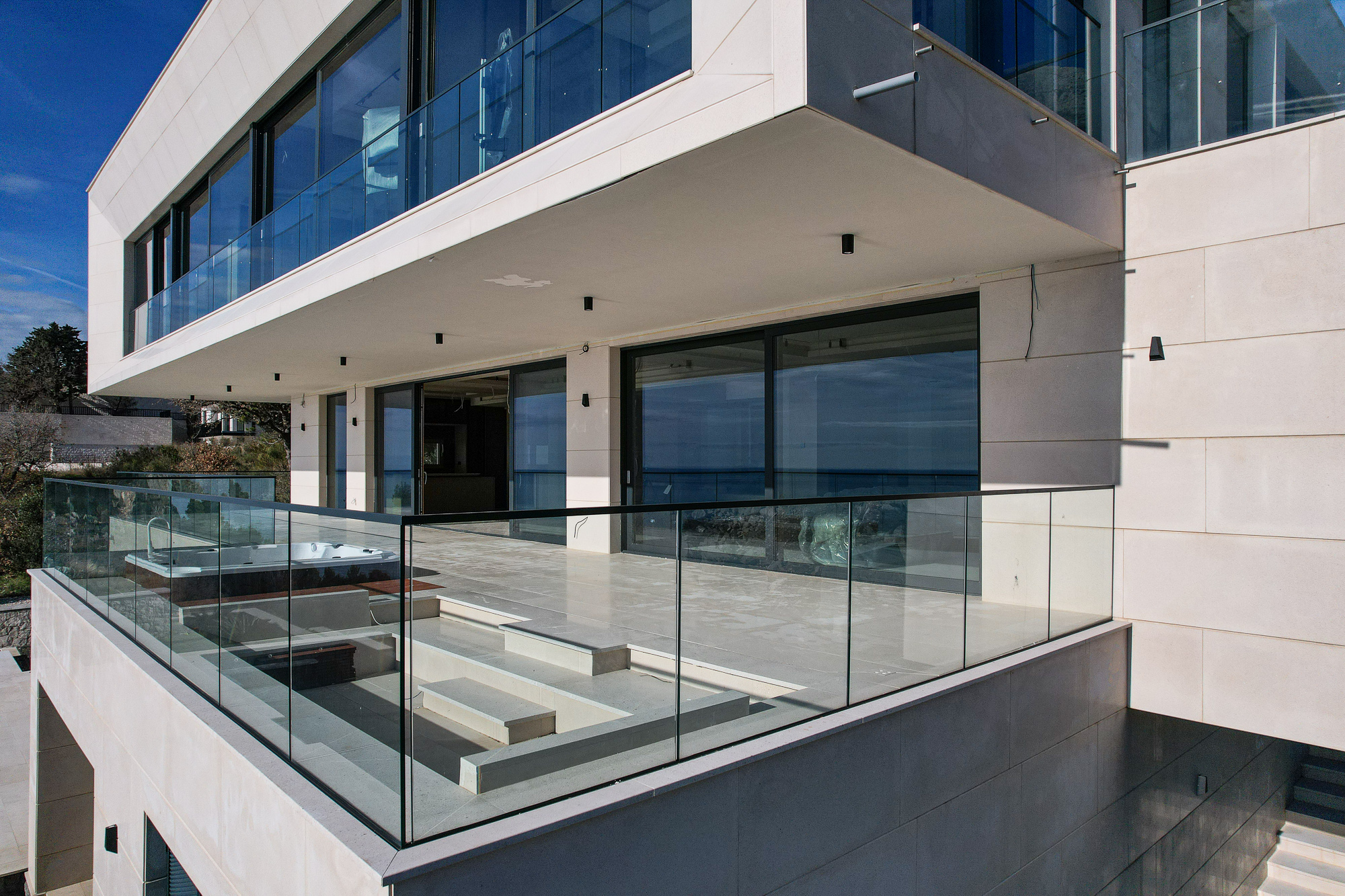 Image of Villa - 7 Bedrooms - 7 Bathrooms for Sale in Budva-Rezevici-Montenegro, Image 9