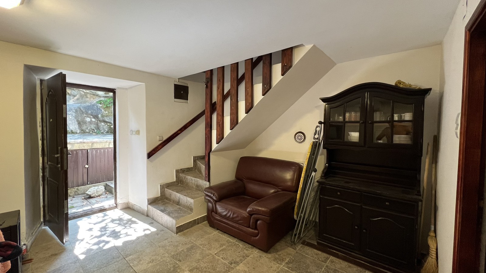 Image of Apartment - 2 Bedrooms - 1 Bathrooms for Sale in Tivat-Krasici-Montenegro, Image 4