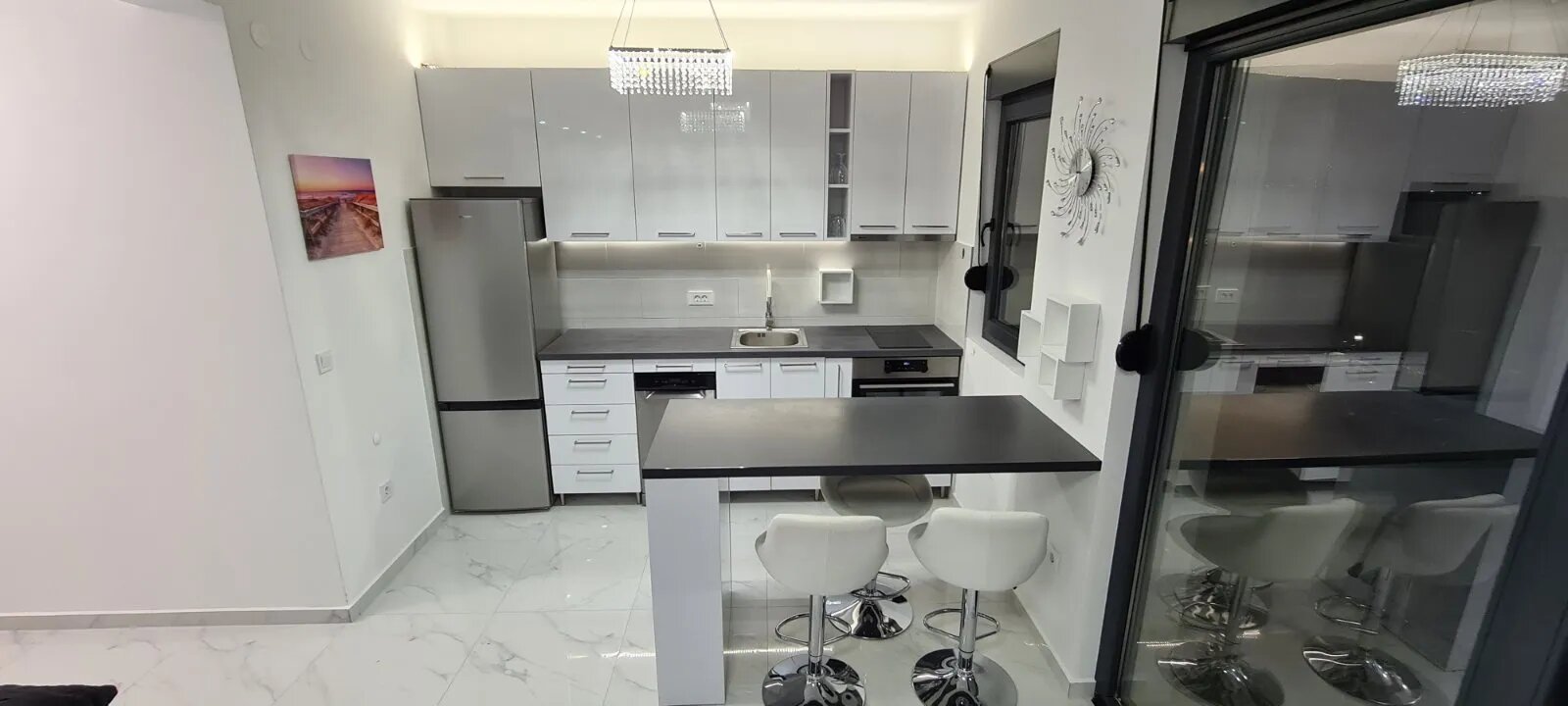 Image of Apartment - 2 Bedrooms - 1 Bathrooms for Sale in Herceg-Novi-Djenovici-Montenegro, Image 6