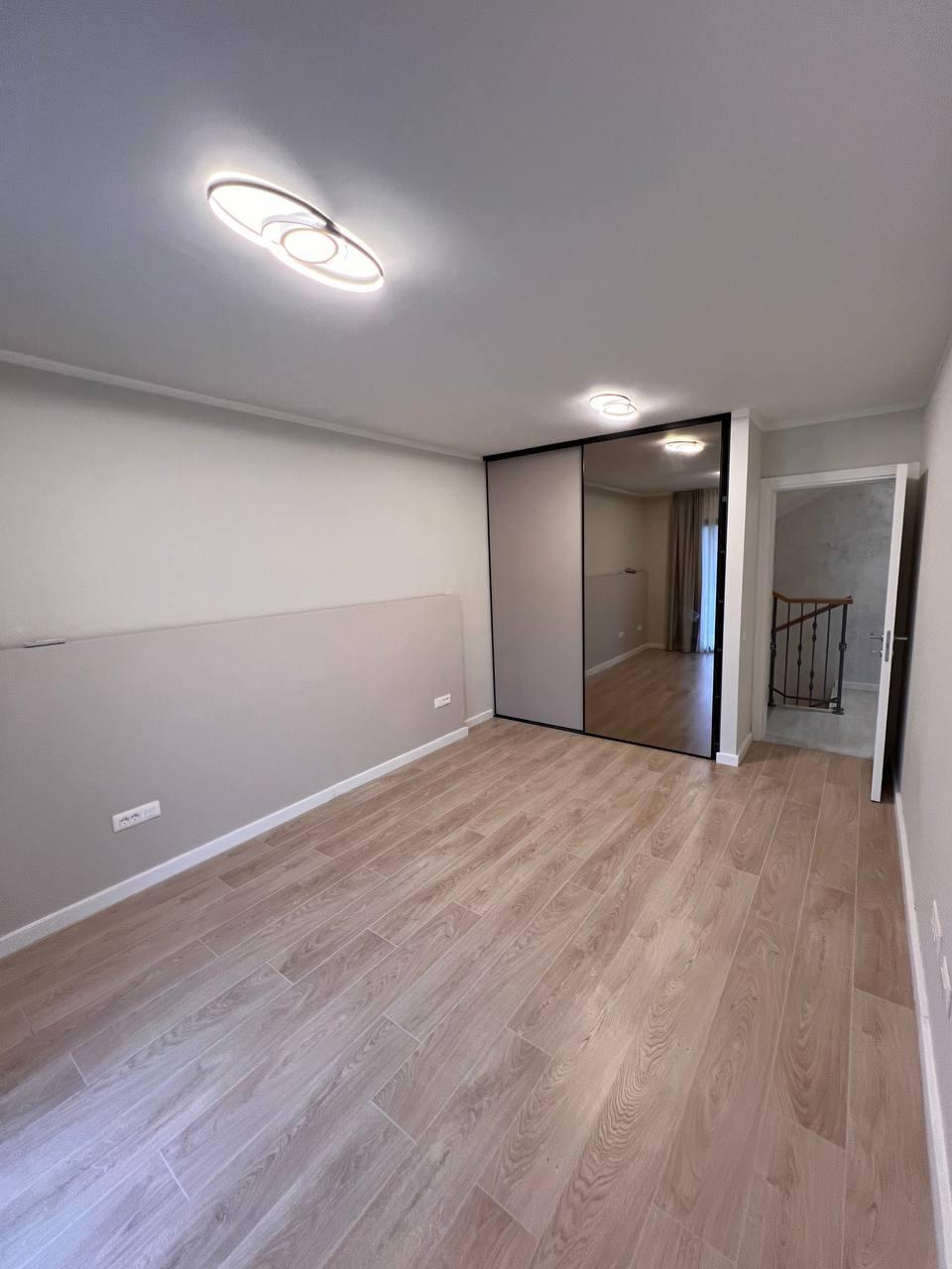 Image of House - 4 Bedrooms - 3 Bathrooms for Sale in Kotor-Lastva-Montenegro, Image 8