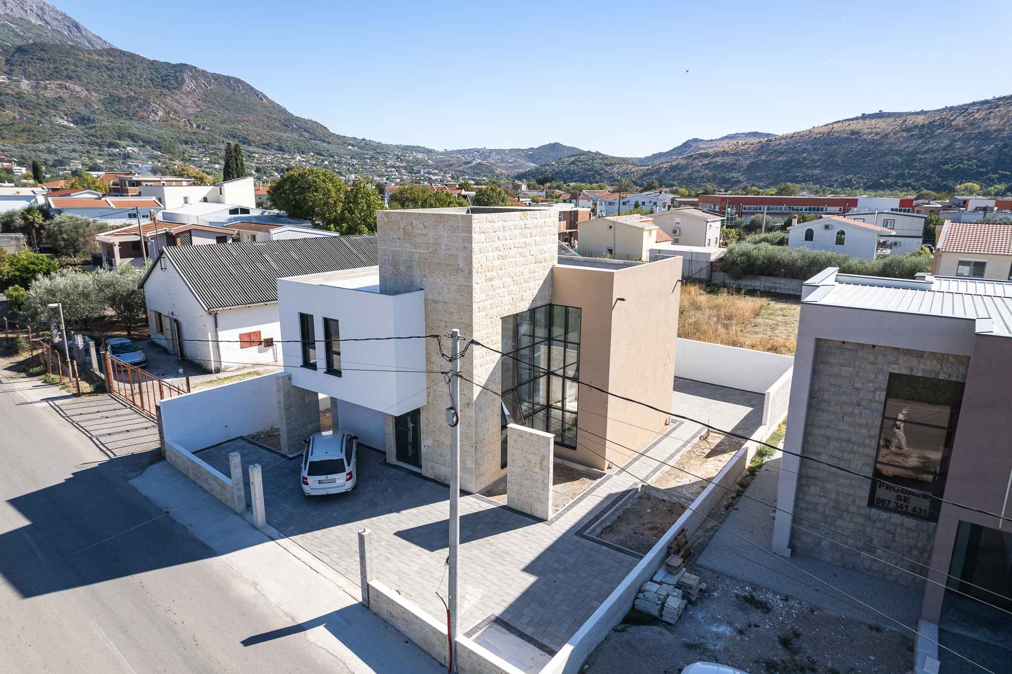  Image of House - 3 Bedrooms - 3 Bathrooms for Residential For Sale in Bar-Bar-Montenegro, Image 41