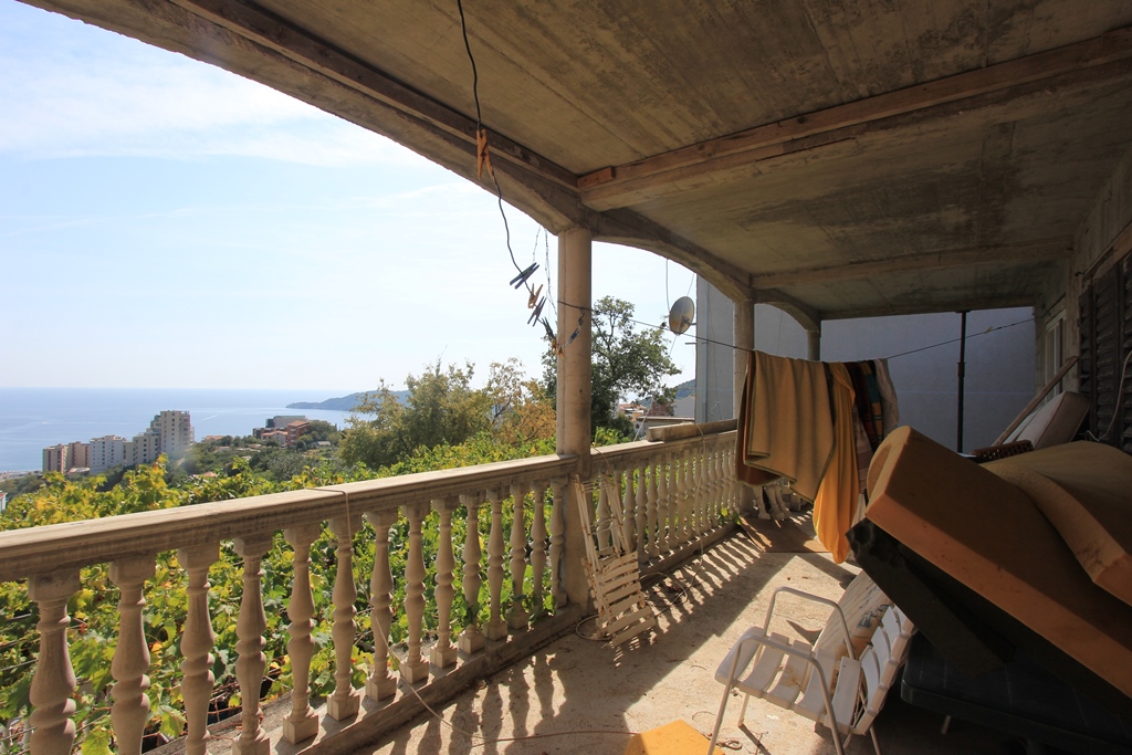 Image of House - 3 Bedrooms - 3 Bathrooms for Sale in Budva-Budva-Montenegro, Image 15