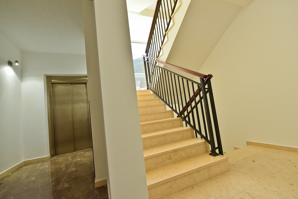 Image of Apartment - 3 Bedrooms - 2 Bathrooms for Sale in Budva-Petrovac-Montenegro, Image 8