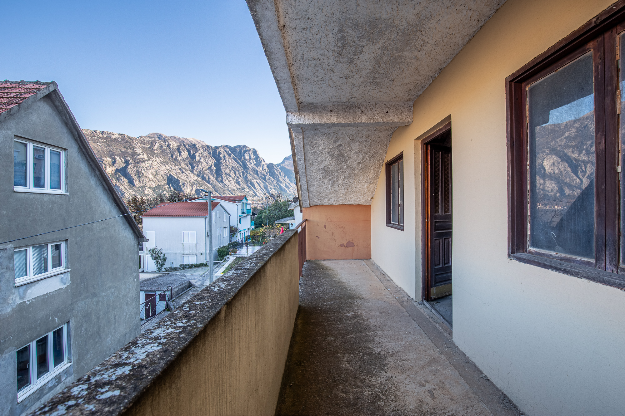 Image of House - 8 Bedrooms - 3 Bathrooms for Sale in Kotor-Prcanj-Montenegro, Image 13