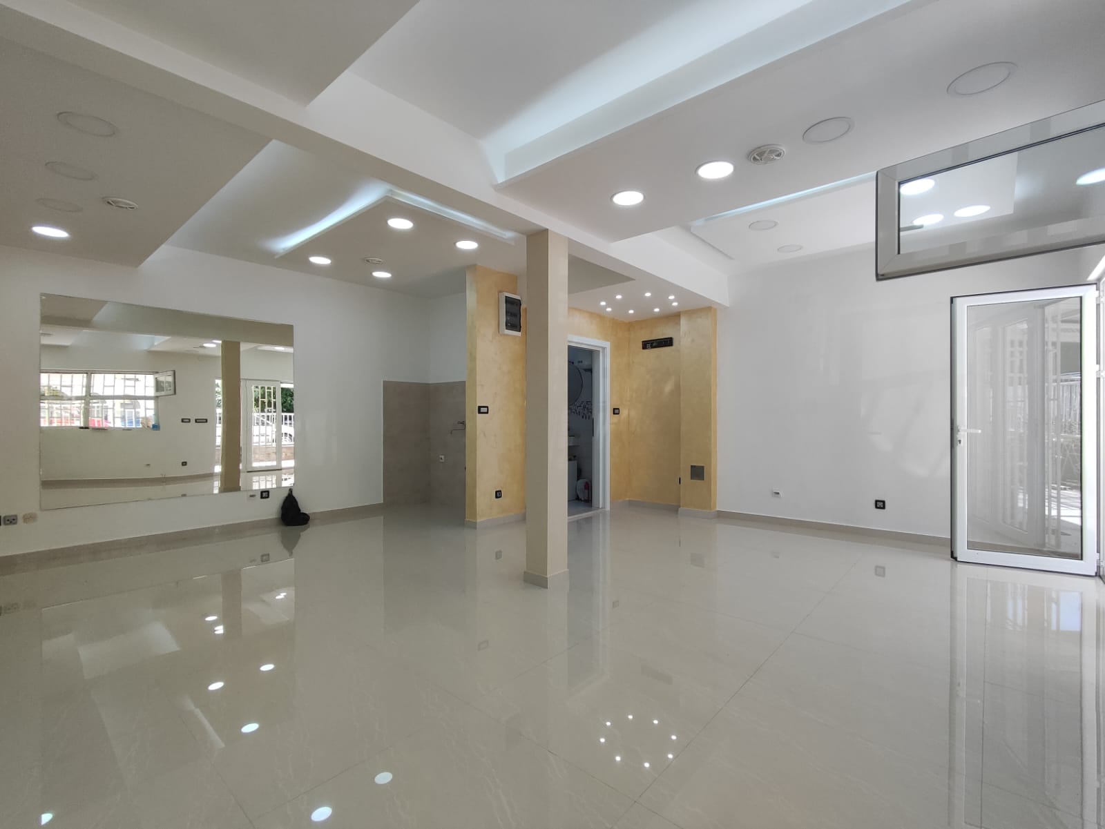 Image of Commerce property - 1 Bedrooms - 1 Bathrooms for Sale in Budva-Budva-Montenegro, Image 1