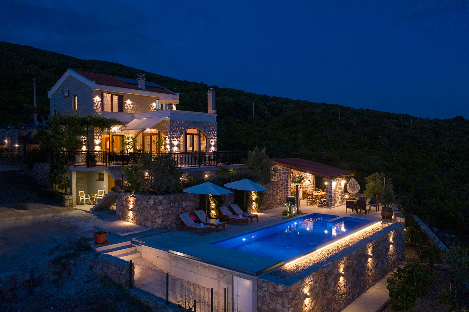 Image of House - 2 Bedrooms - 1 Bathrooms for Sale in Kotor-Zagora-Montenegro, Image 14