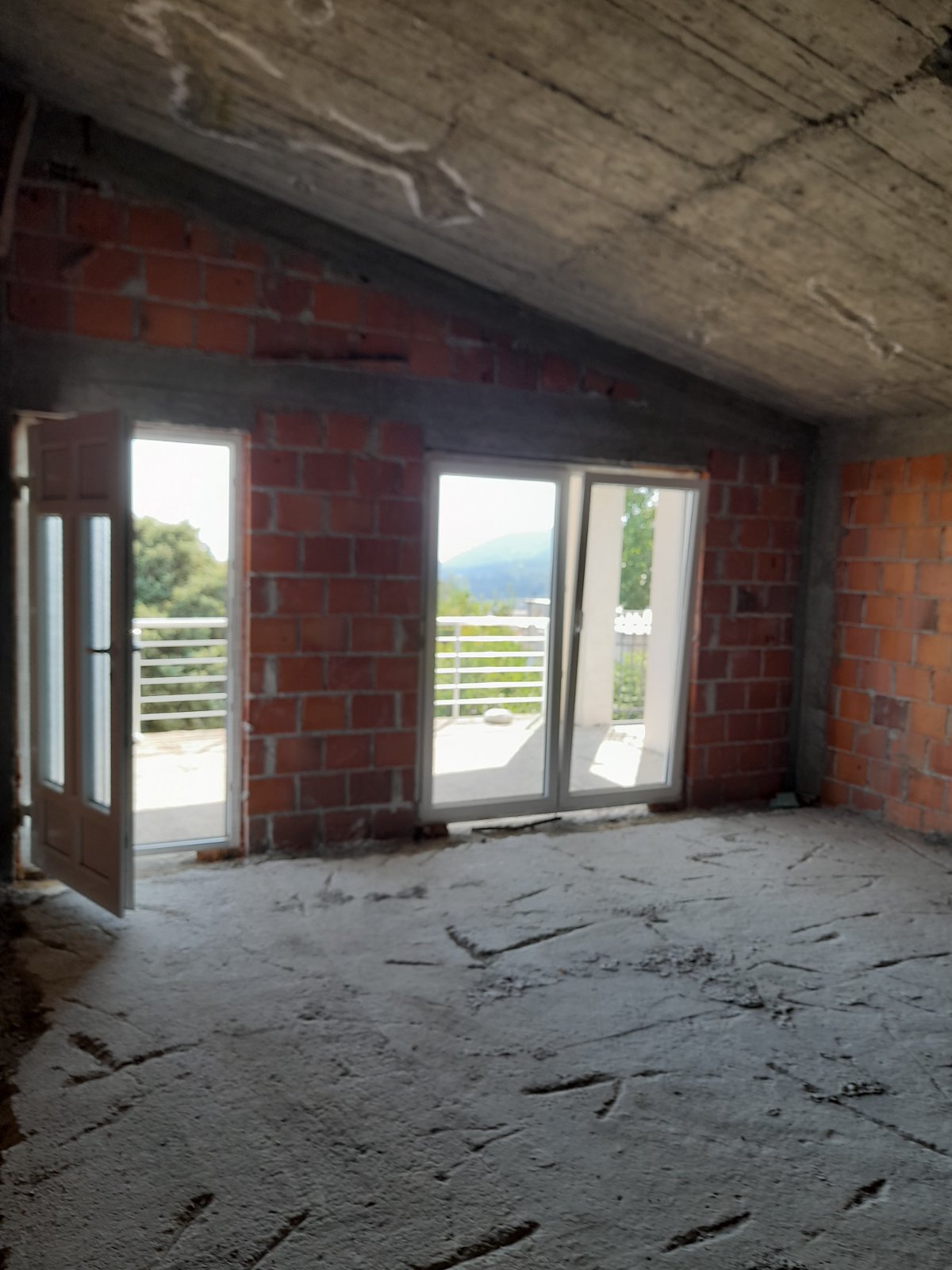 Image of House - 2 Bedrooms - 1 Bathrooms for Sale in Bar-Sutomore-Montenegro, Image 15