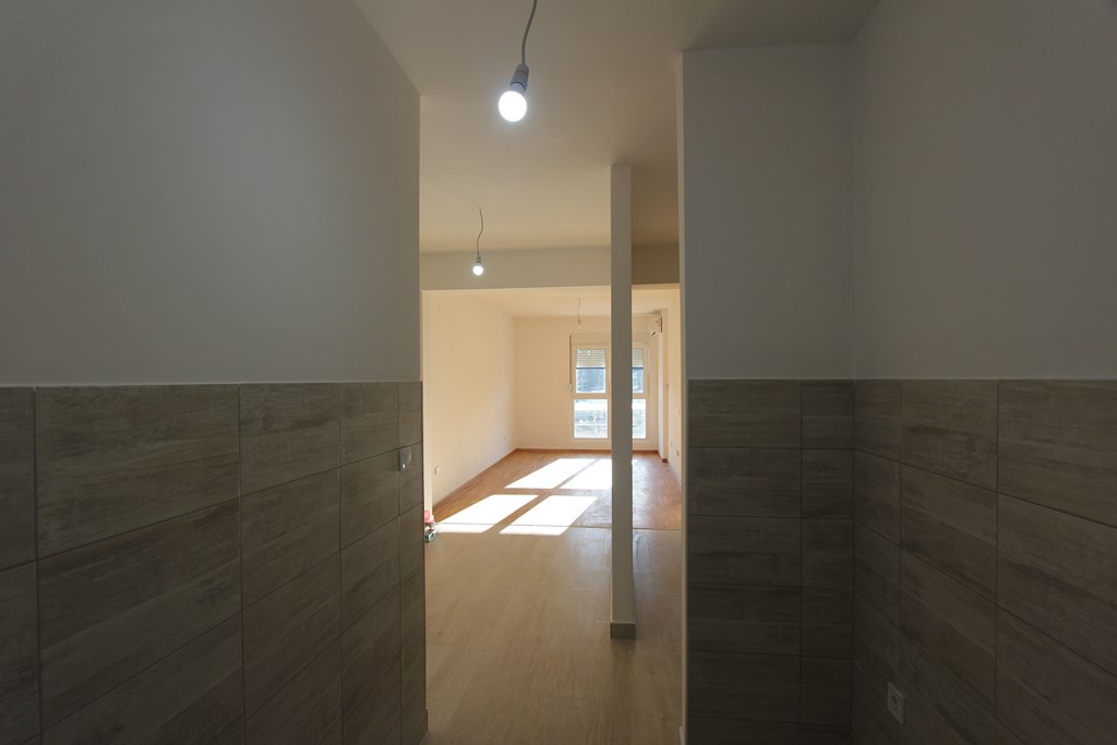 Image of Apartment - 1 Bedrooms - 1 Bathrooms for Sale in Herceg-Novi-Meljine-Montenegro, Image 26