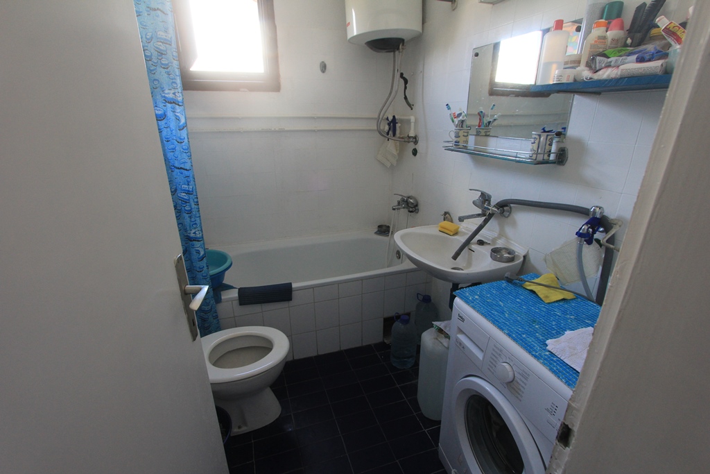 Image of Apartment - 2 Bedrooms - 1 Bathrooms for Sale in Kotor-Dobrota-Montenegro, Image 8