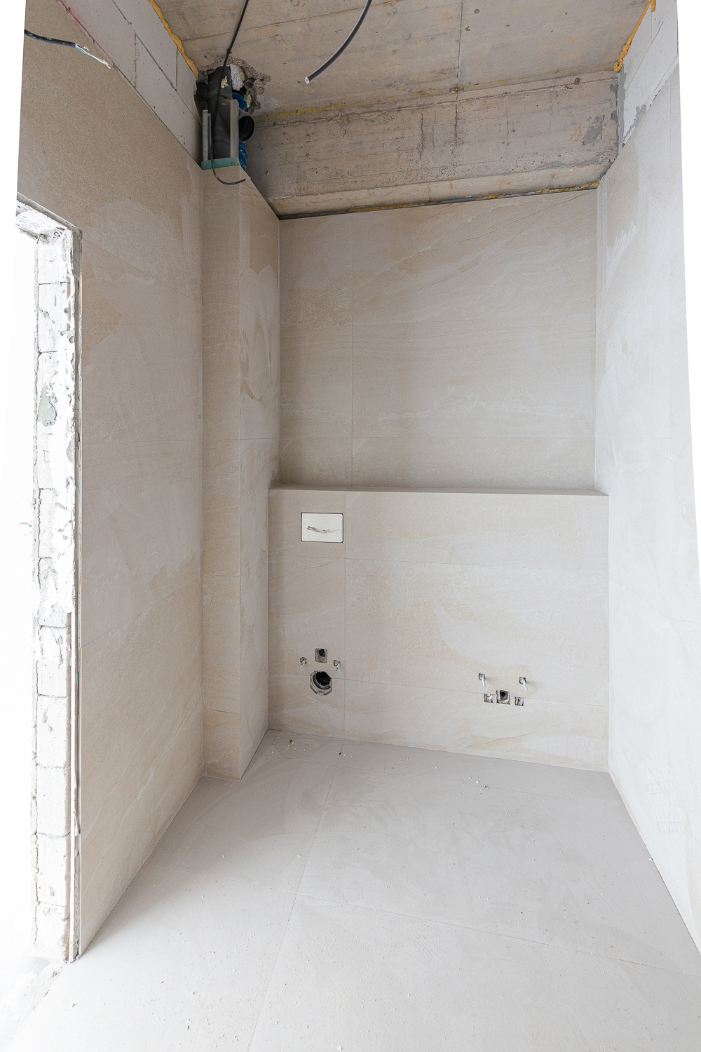 Image of Apartment - 1 Bedrooms for Sale in Budva-Budva-Montenegro, Image 9