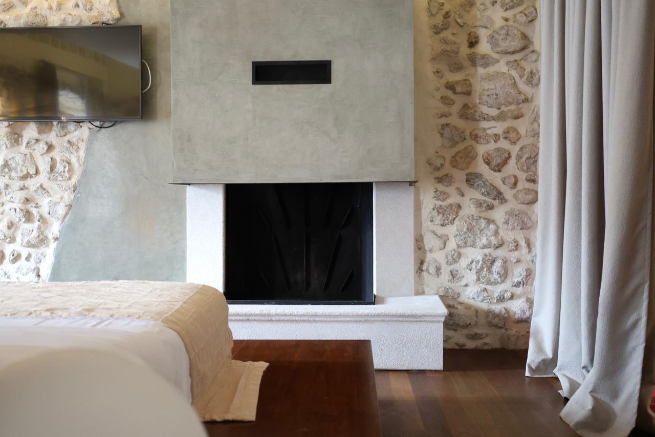 Image of Villa - 7 Bedrooms - 7 Bathrooms for Sale in Kotor-Montenegro, Image 9