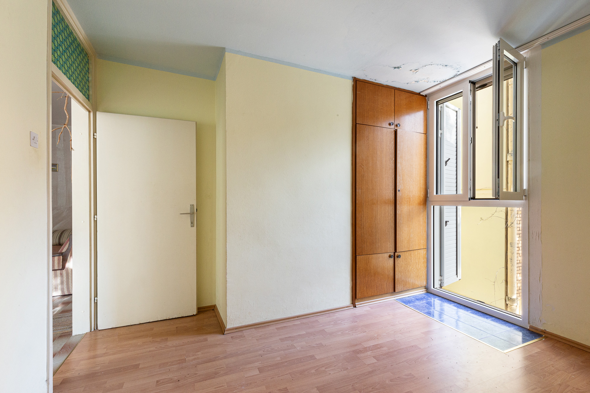 Image of Apartment - 2 Bedrooms - 1 Bathrooms for Sale in Budva-Petrovac-Montenegro, Image 16