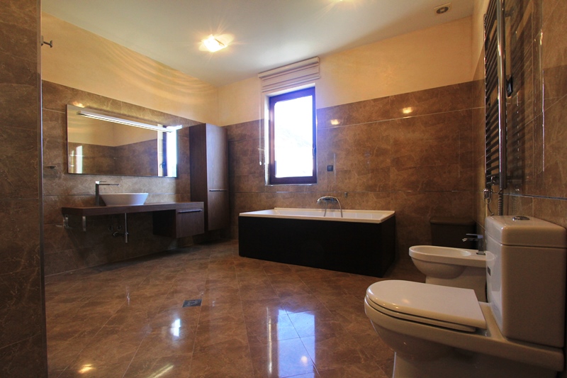 Image of House - 5 Bedrooms - 5 Bathrooms for Sale in Budva-Petrovac-Montenegro, Image 24