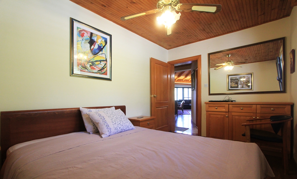 Image of House - 3 Bedrooms - 2 Bathrooms for Sale in Budva-Radanovici-Montenegro, Image 22