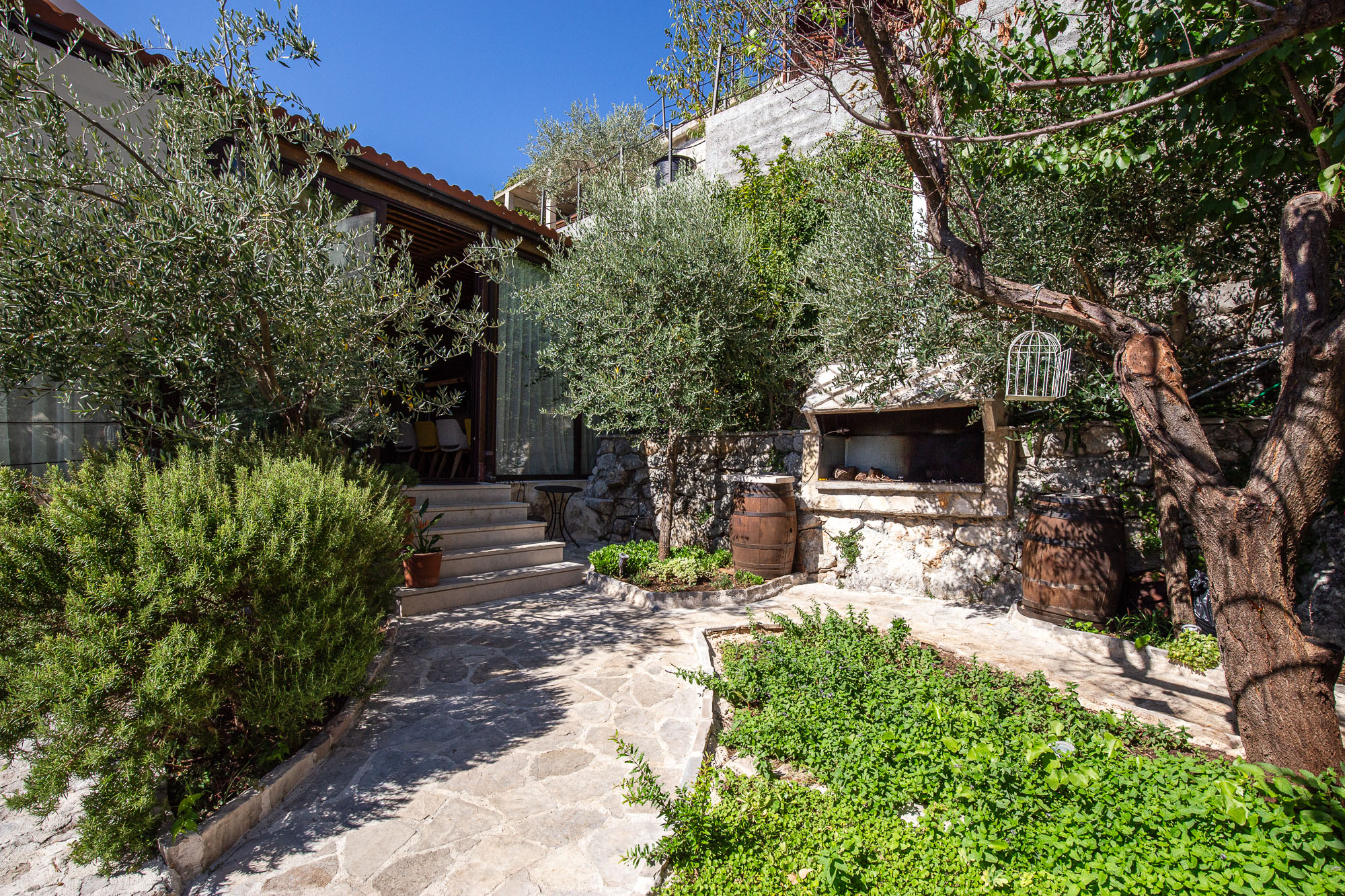 Image of Villa - 7 Bedrooms - 7 Bathrooms for Sale in Kotor-Montenegro, Image 18