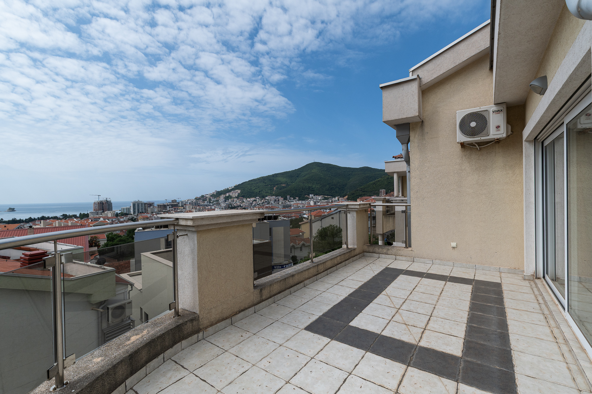  Image of Apartment - 1 Bedrooms - 1 Bathrooms for Residential For Sale in Budva-Budva-Montenegro, Image 9