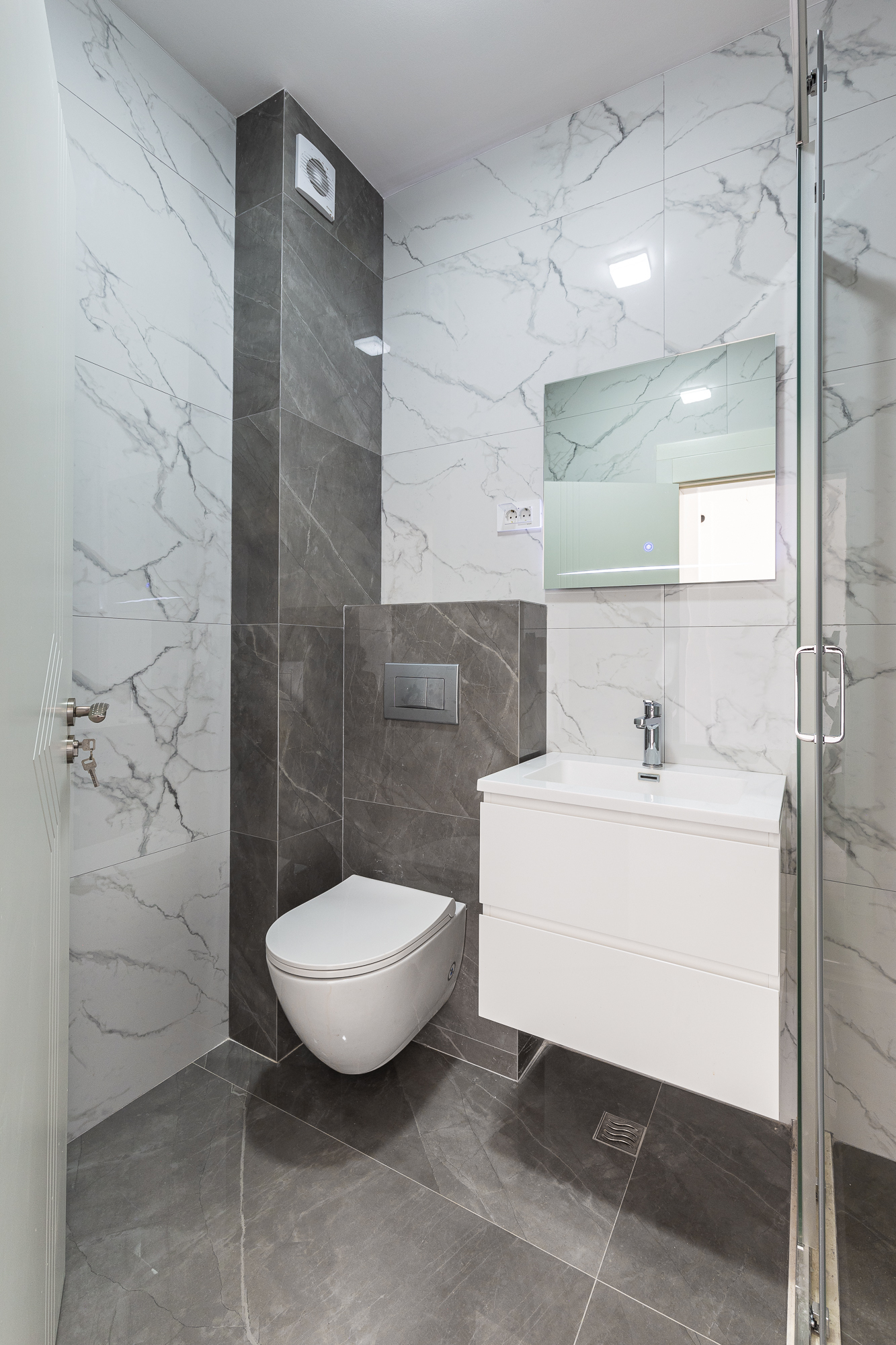 Image of Apartment - 1 Bedrooms - 1 Bathrooms for Sale in Budva-Budva-Montenegro, Image 7