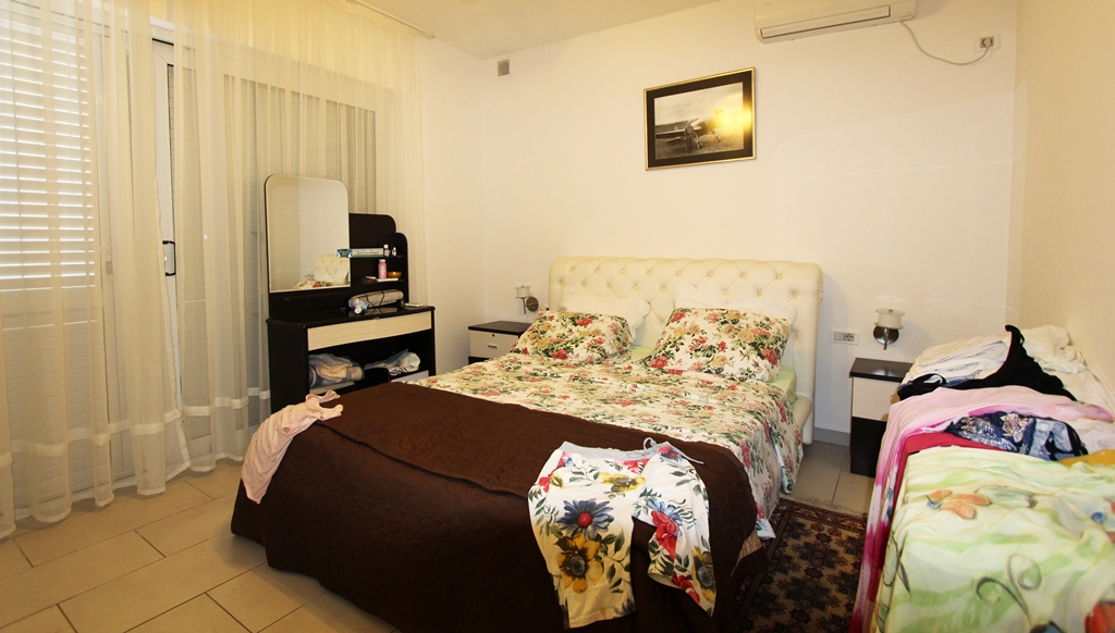 Image of House - 4 Bedrooms - 2 Bathrooms for Sale in Kotor-Zagora-Montenegro, Image 5