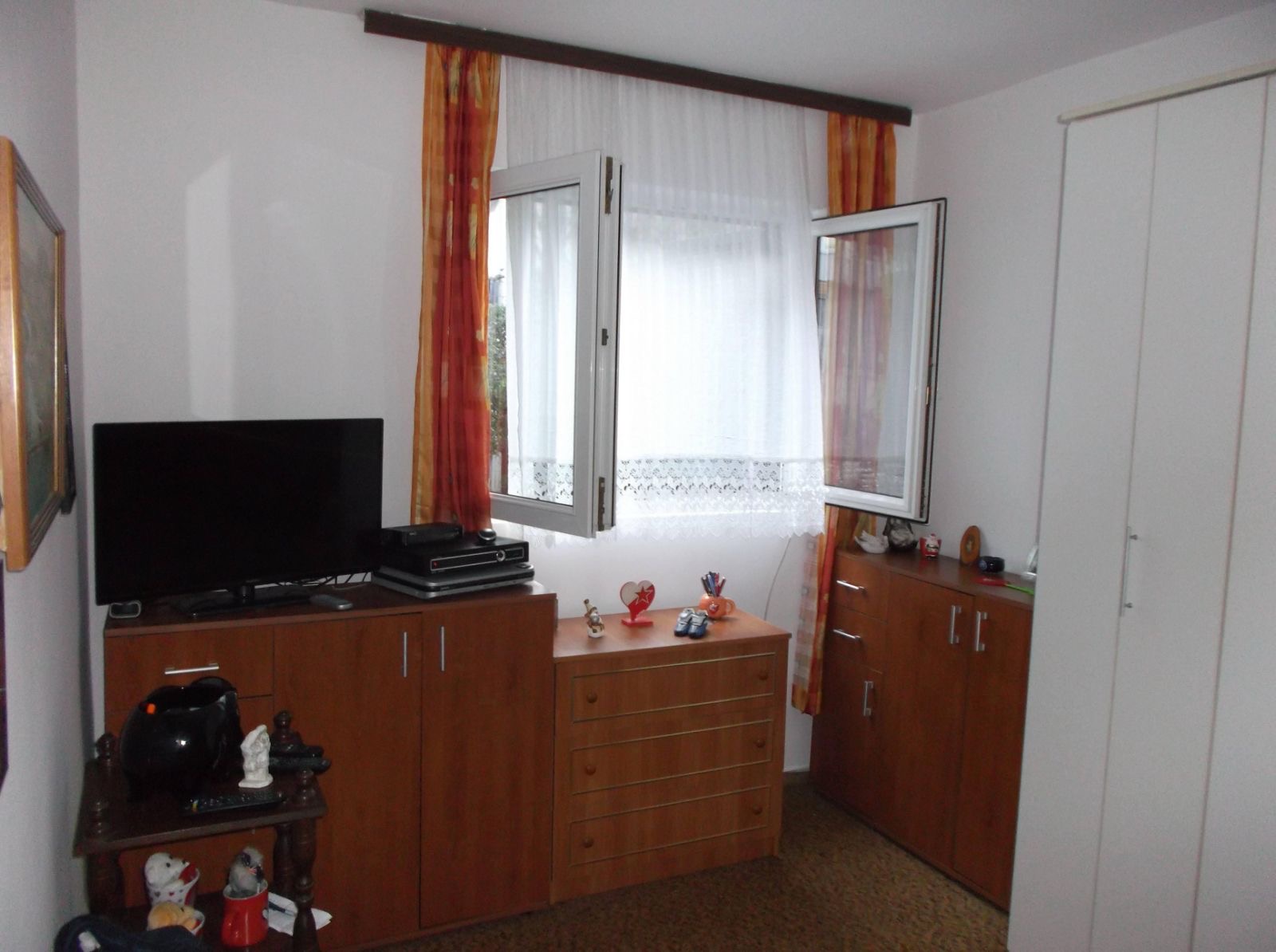 Image of Apartment - 3 Bedrooms - 2 Bathrooms for Sale in Budva-Budva-Montenegro, Image 5