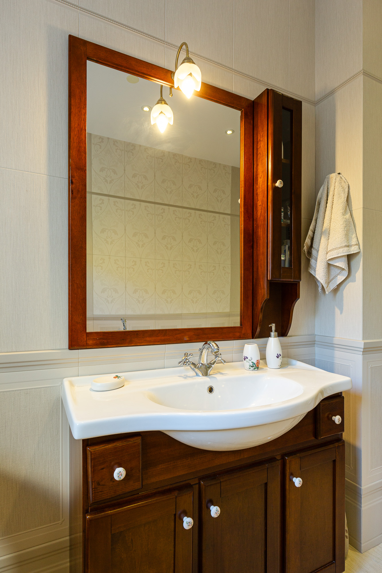 Image of Villa - 4 Bedrooms - 5 Bathrooms for Sale in Budva-Rezevici-Montenegro, Image 41