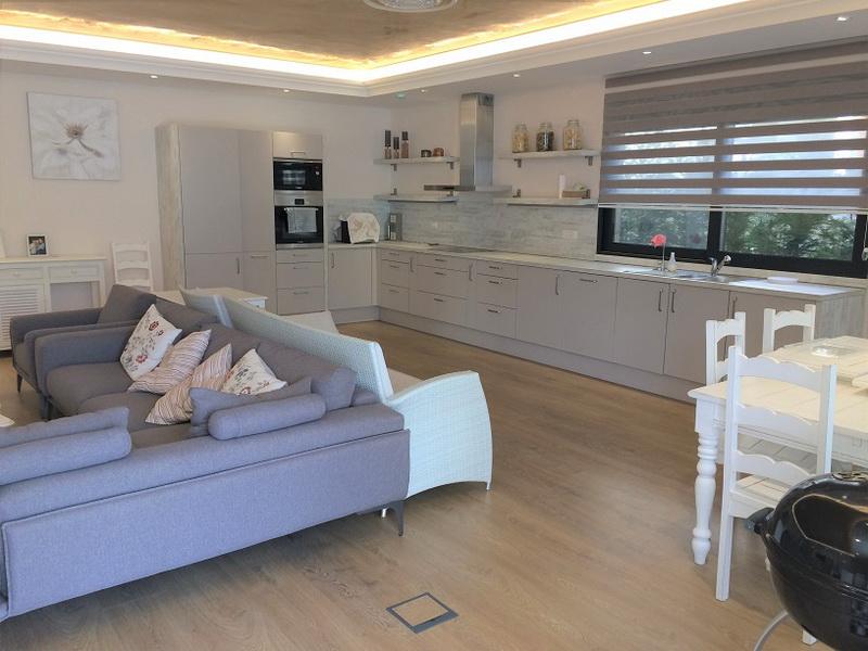 Image of House - 4 Bedrooms - 5 Bathrooms for Sale in Kotor-Stoliv-Montenegro, Image 2