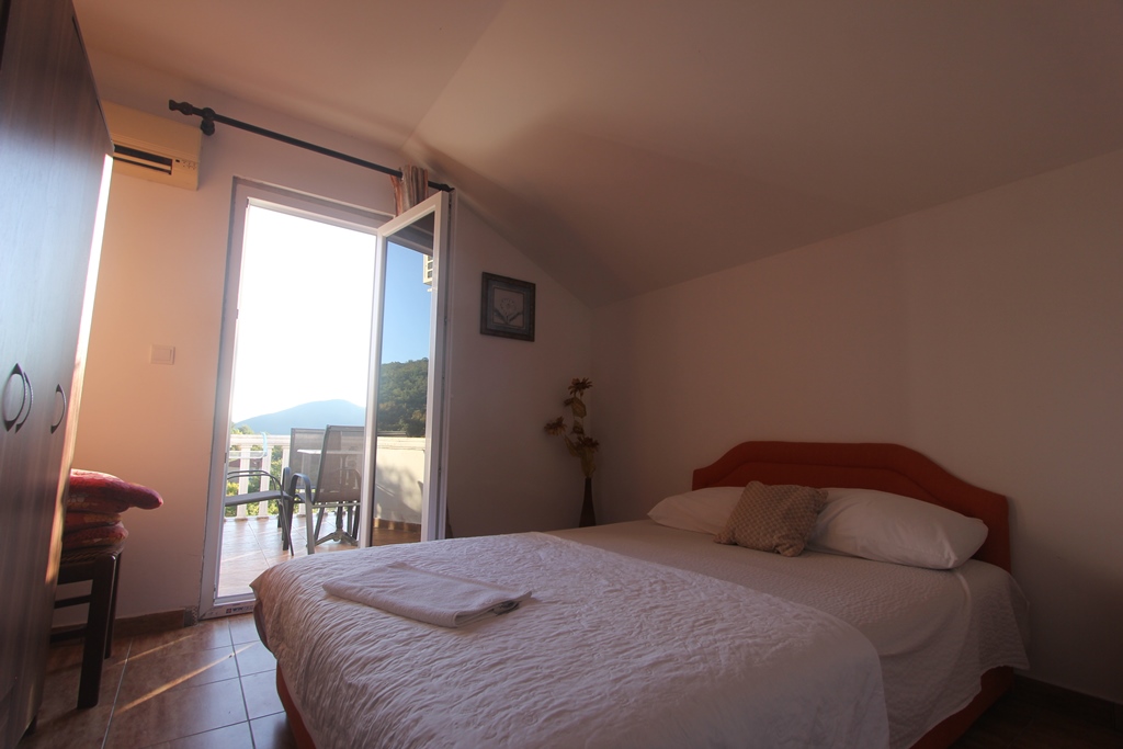Image of House - 4 Bedrooms - 5 Bathrooms for Sale in Kotor-Lastva-Montenegro, Image 9