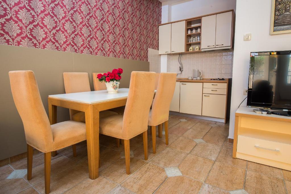 Image of Apartment - 1 Bedrooms - 1 Bathrooms for Sale in Budva-Becici-Montenegro, Image 12