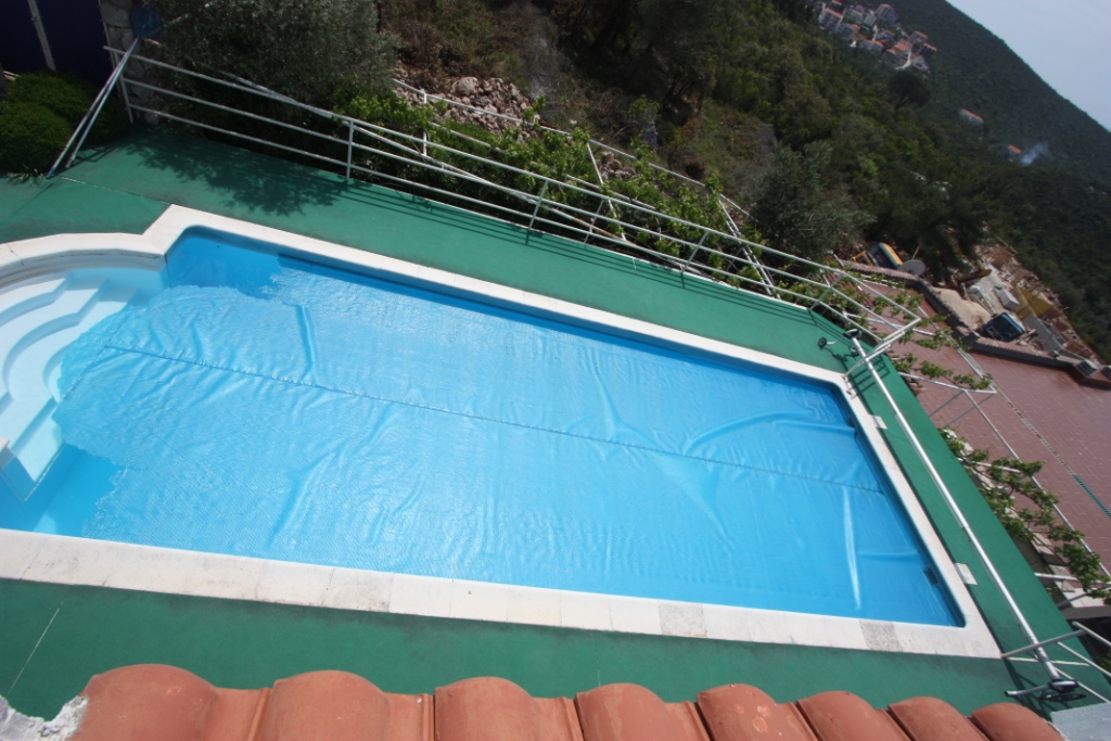 Image of House - 4 Bedrooms - 6 Bathrooms for Sale in Herceg-Novi-Herceg Novi-Montenegro, Image 10