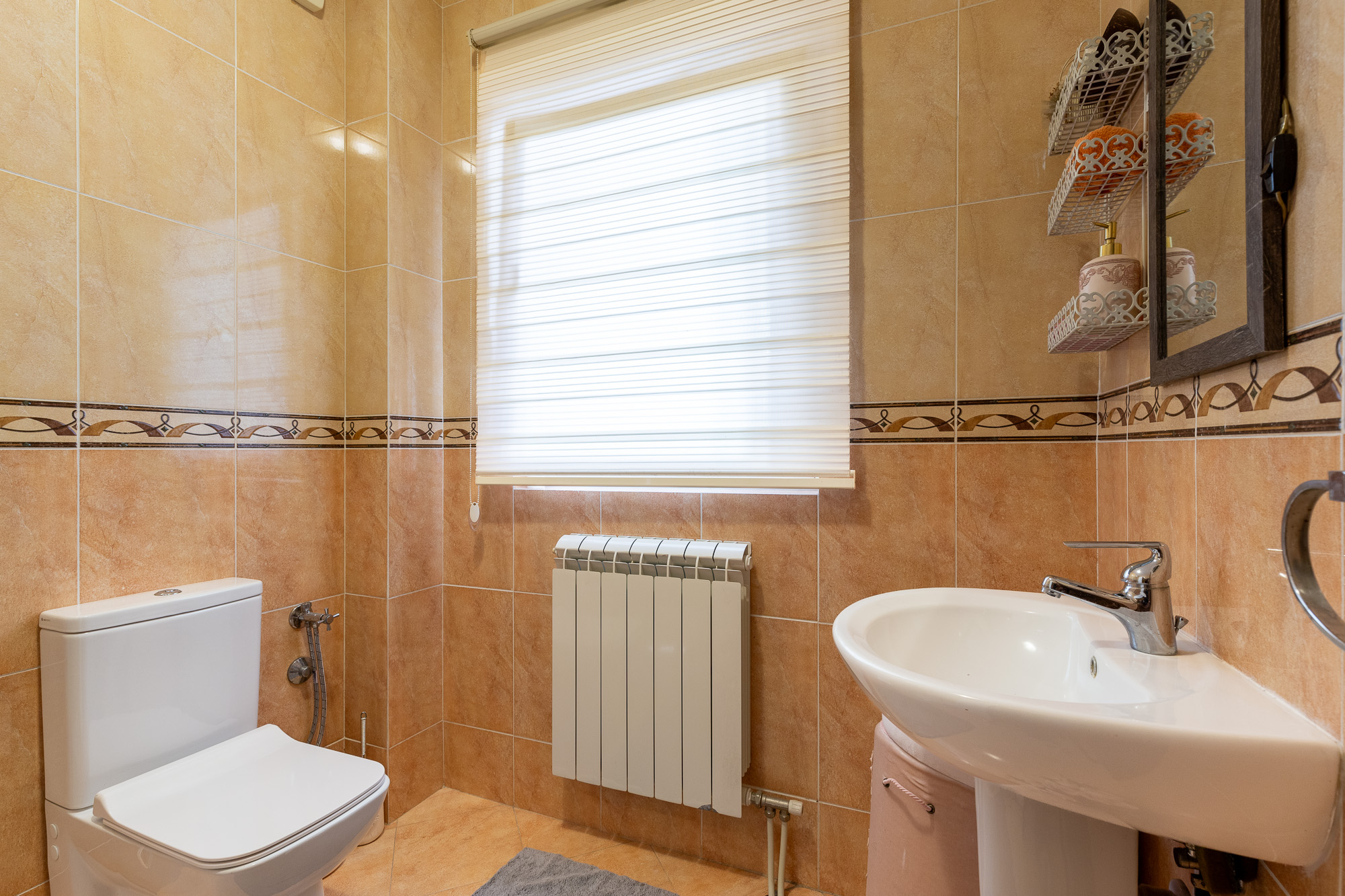 Image of House - 4 Bedrooms - 3 Bathrooms for Sale in Bar-Susanj-Montenegro, Image 12