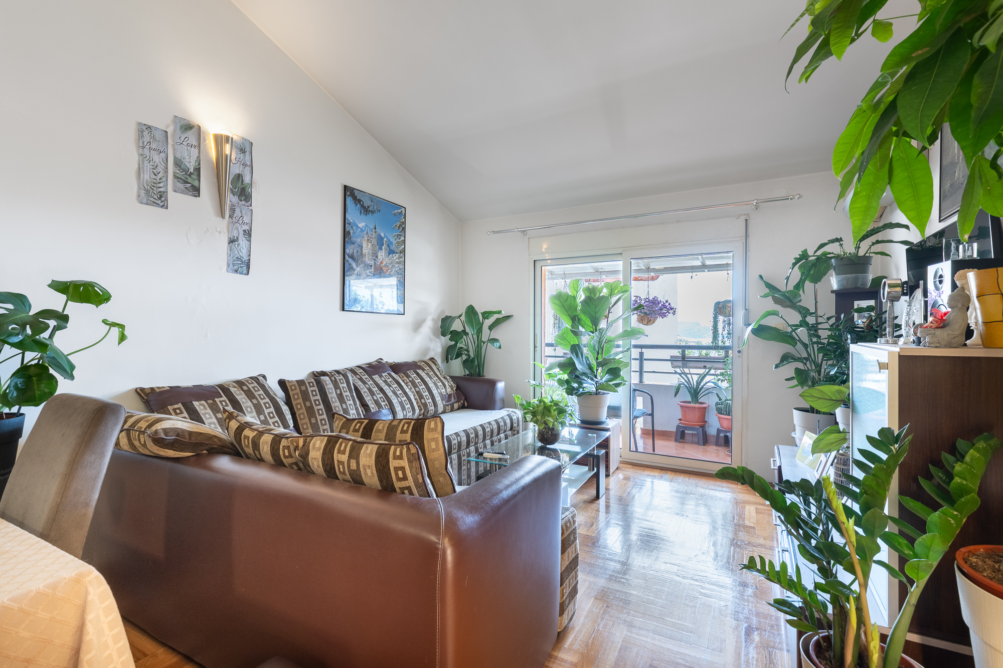 Spacious Furnished Apartment with Loft Potential and Sea View in Budva, Budva