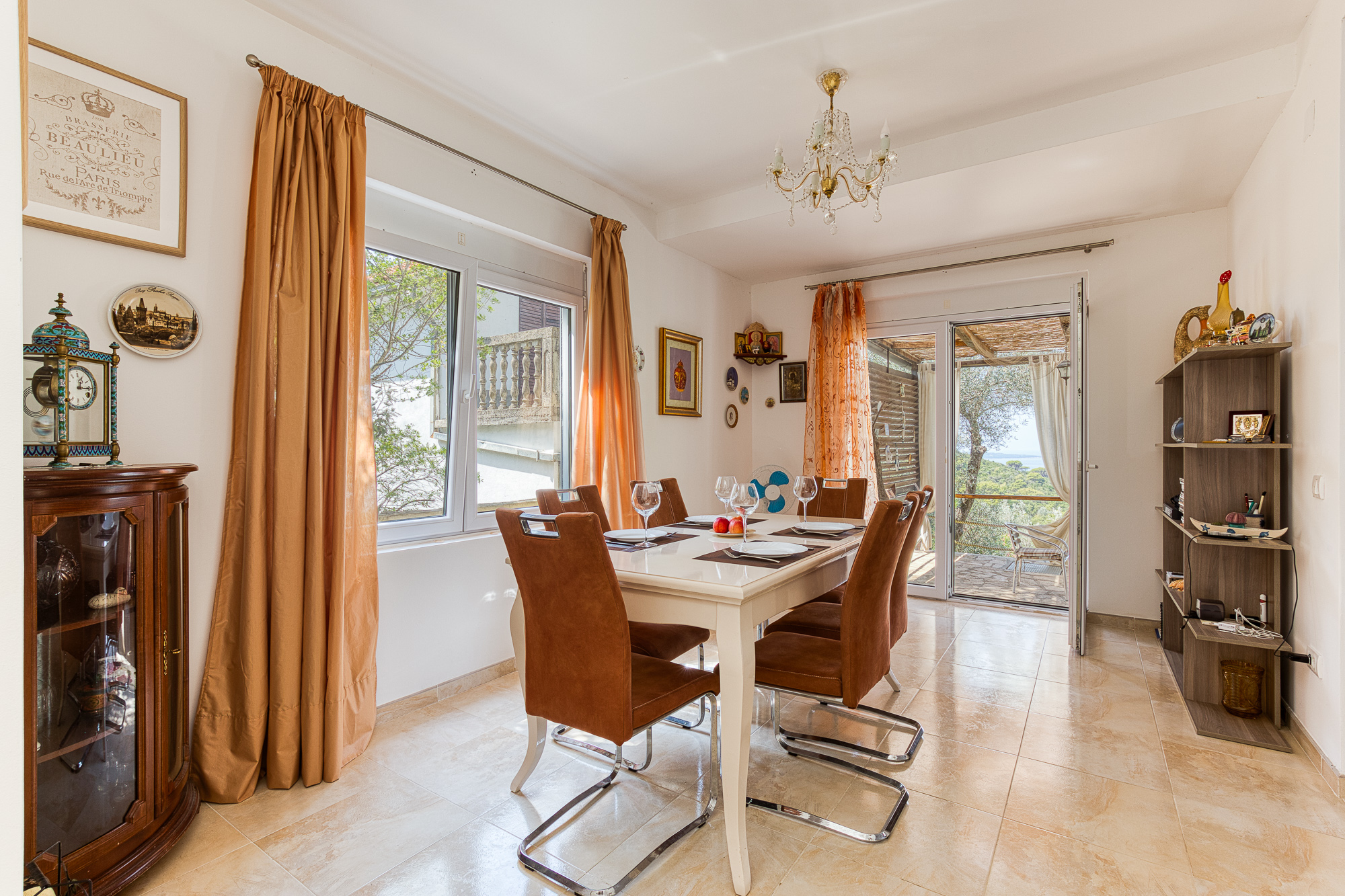 Image of House - 5 Bedrooms - 5 Bathrooms for Sale in Herceg-Novi-Montenegro, Image 25