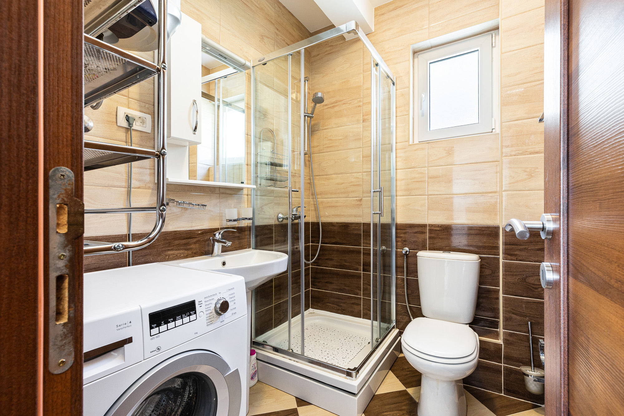 Image of Apartment - 2 Bedrooms - 1 Bathrooms for Sale in Budva-Petrovac-Montenegro, Image 11
