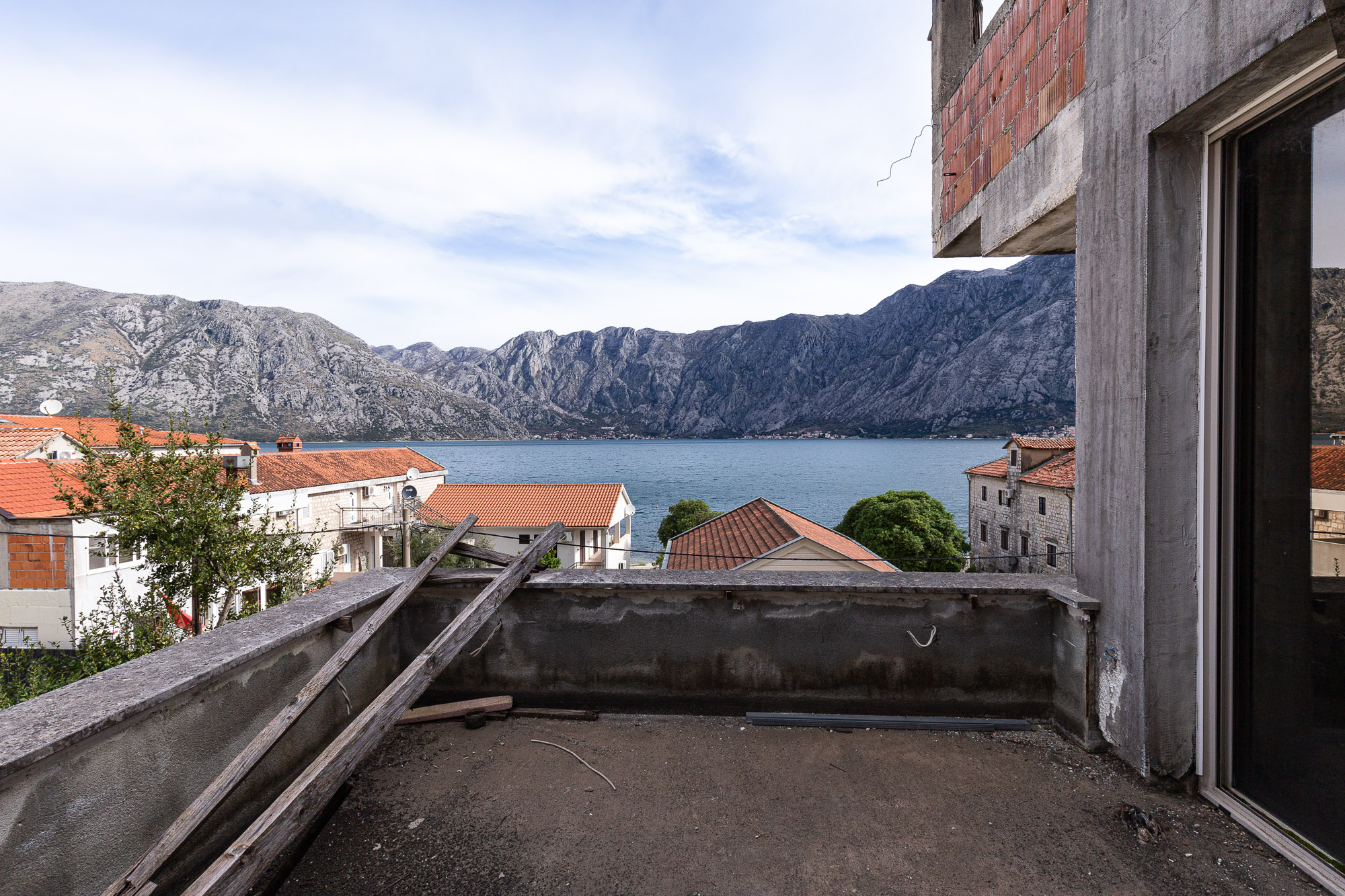 Image of House - 6 Bedrooms for Sale in Kotor-Prcanj-Montenegro, Image 34