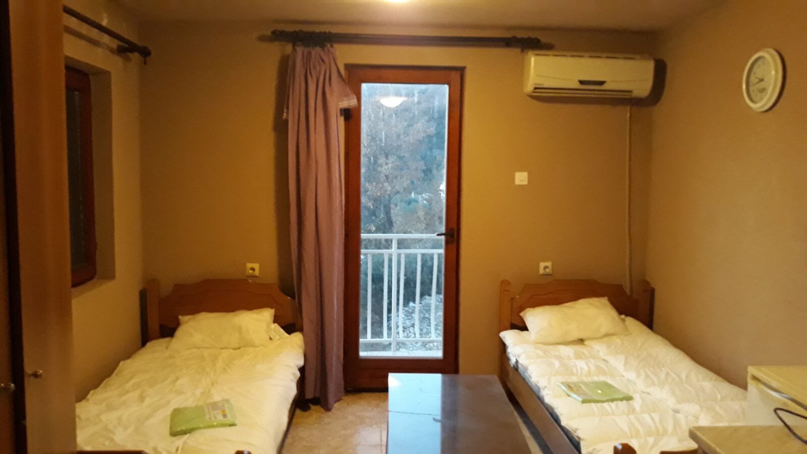 Image of House - 2 Bedrooms - 1 Bathrooms for Sale in Herceg-Novi-Herceg Novi-Montenegro, Image 5