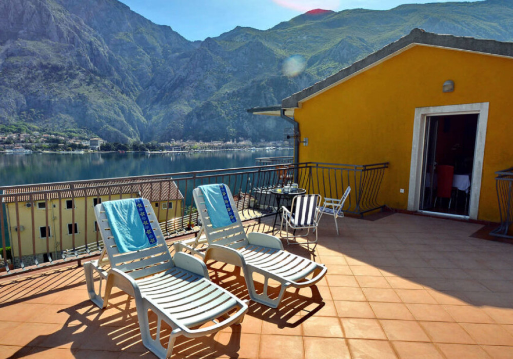 Image of Villa - 6 Bedrooms - 5 Bathrooms for Sale in Kotor-Muo-Montenegro, Image 4