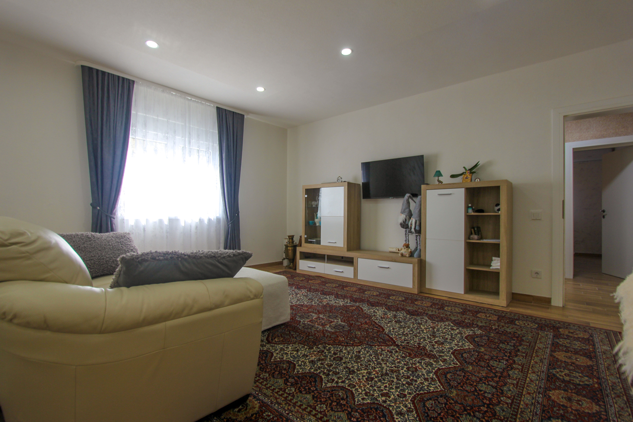 Image of Apartment - 2 Bedrooms - 1 Bathrooms for Sale in Bar-Bar-Montenegro, Image 2