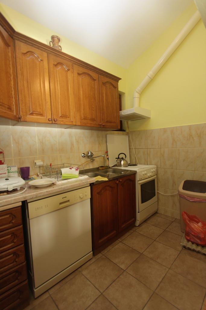 Image of House - 5 Bedrooms - 4 Bathrooms for Sale in Herceg-Novi-Herceg Novi-Montenegro, Image 5