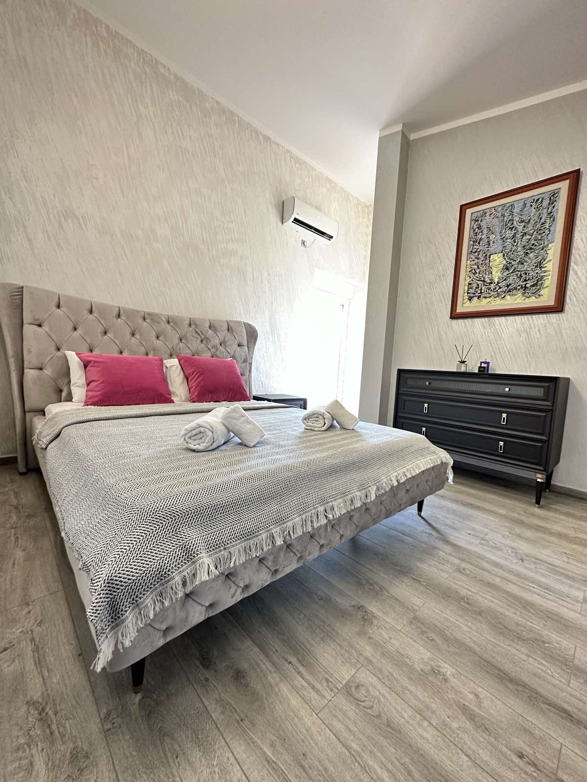 Image of Apartment - 2 Bedrooms - 1 Bathrooms for Sale in Budva-Budva-Montenegro, Image 3