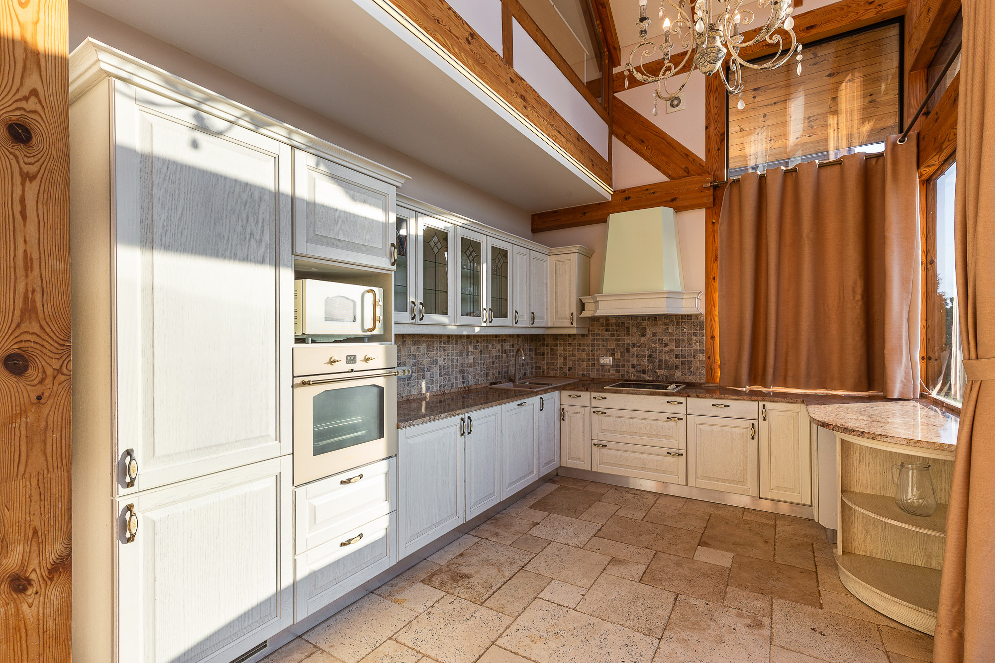 Image of House - 3 Bedrooms - 3 Bathrooms for Sale in Tivat-Tivat-Montenegro, Image 7