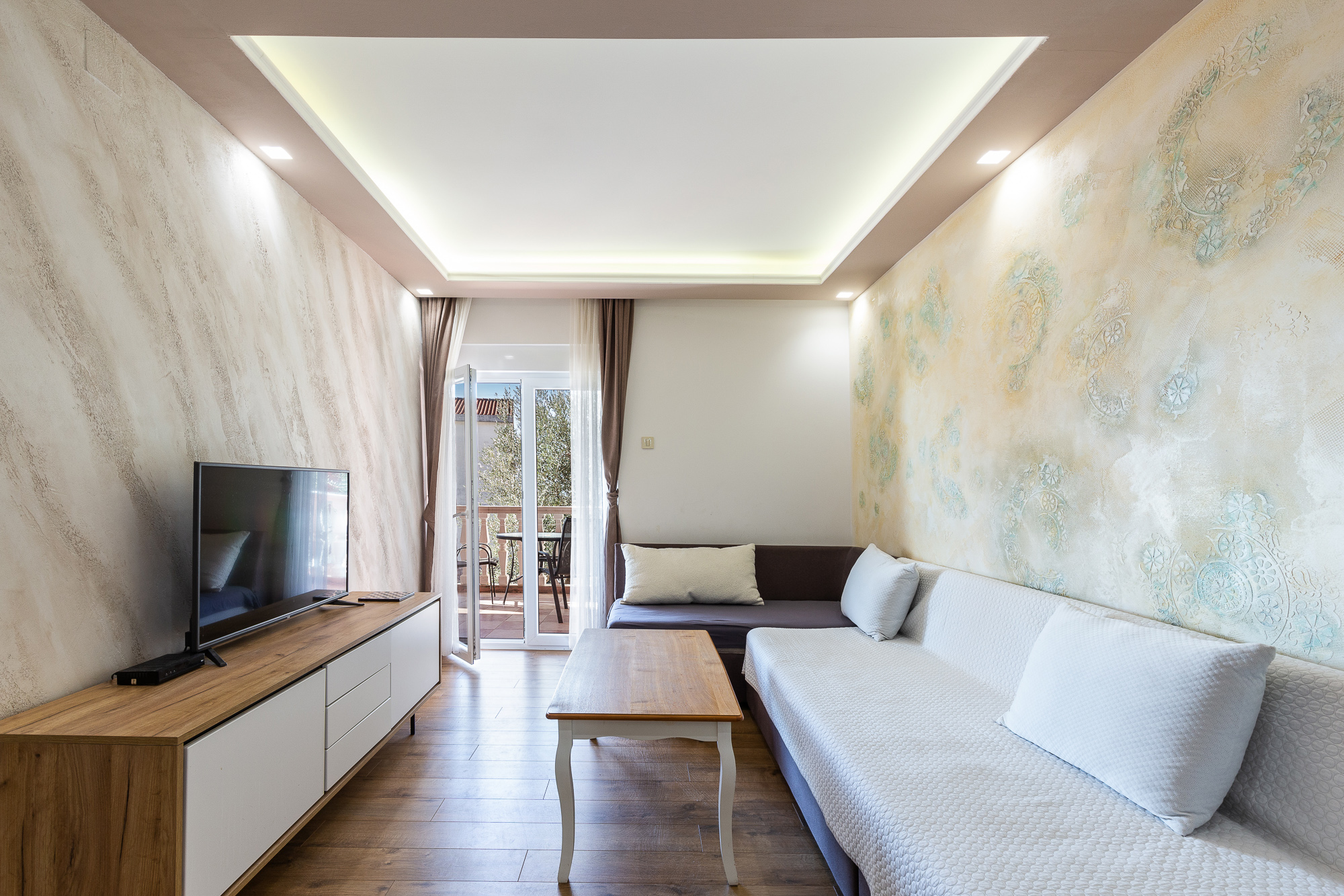 Image of Apartment - 2 Bedrooms - 1 Bathrooms for Sale in Budva-Przno-Montenegro, Image 12