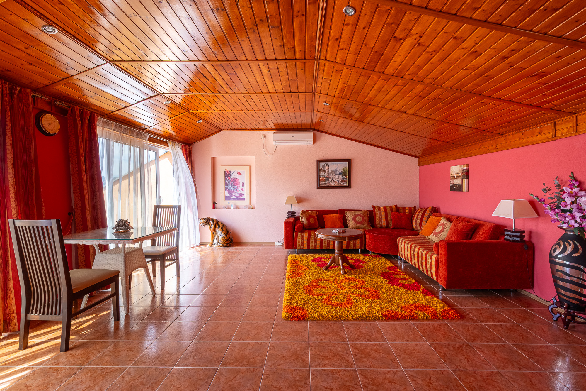 Image of House - 3 Bedrooms - 4 Bathrooms for Sale in Herceg-Novi-Kumbor-Montenegro, Image 5