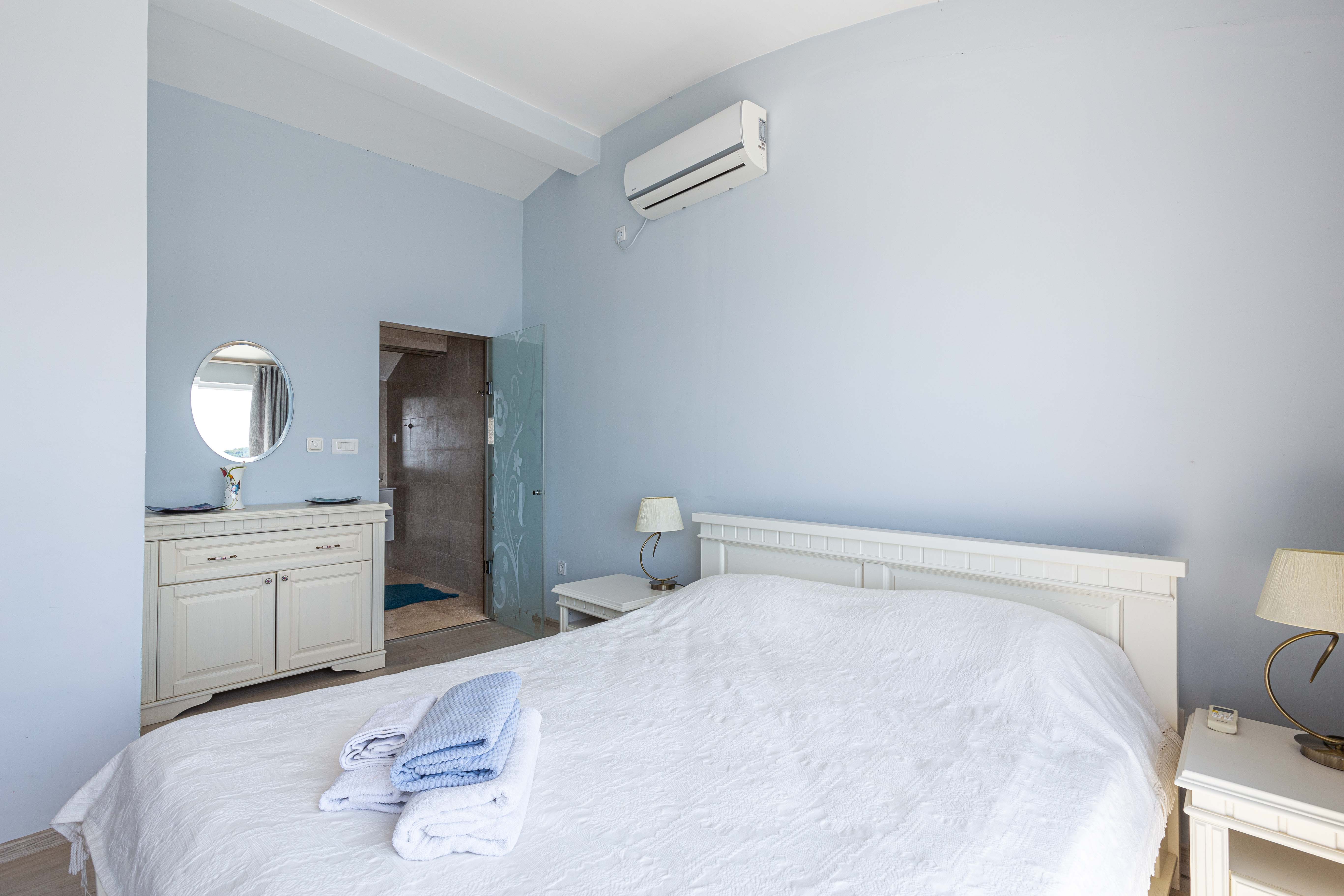 Image of Villa - 5 Bedrooms - 5 Bathrooms for Sale in Bar-Bar-Montenegro, Image 6