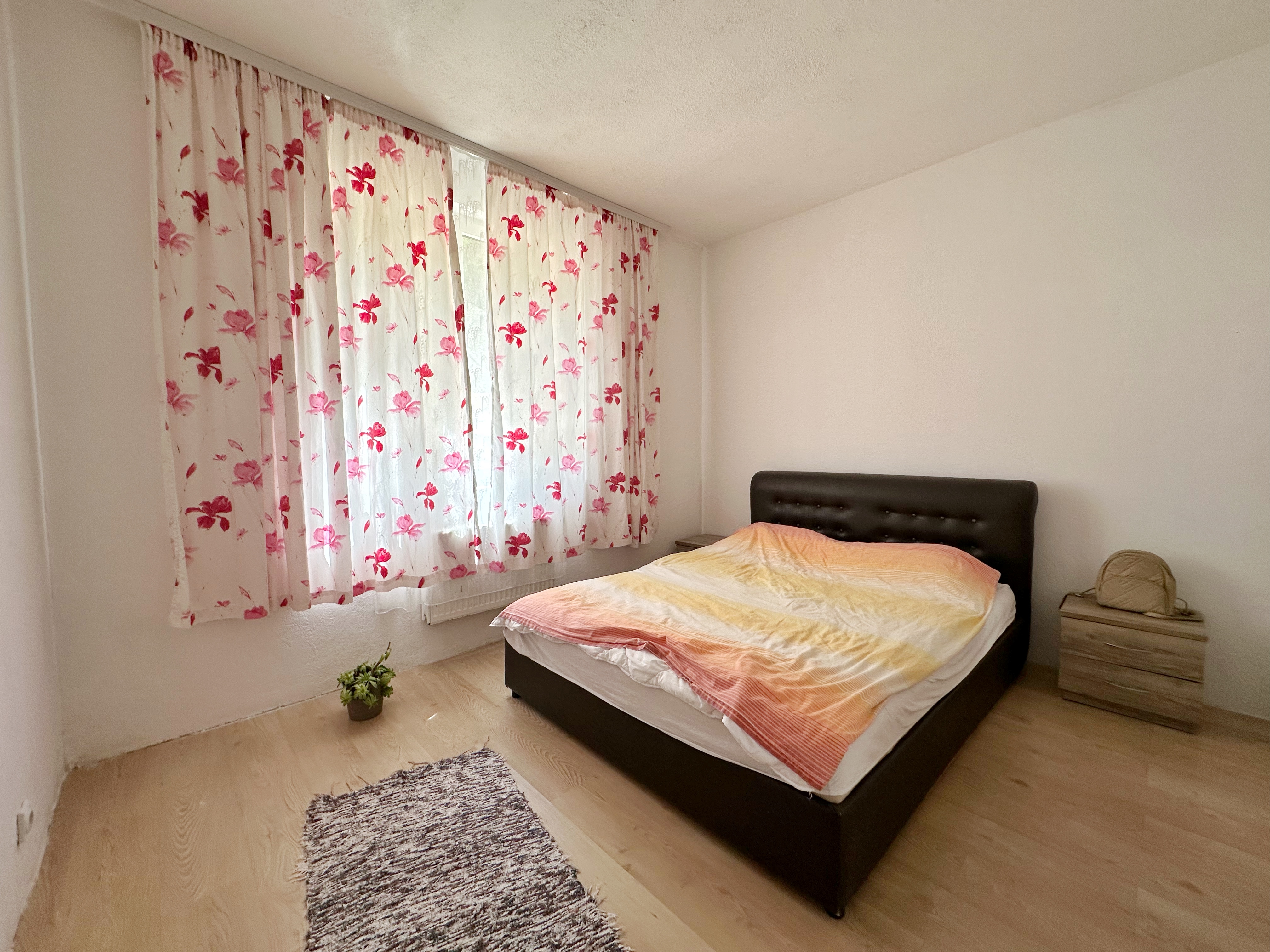 Image of House - 8 Bedrooms - 5 Bathrooms for Sale in Bar-Dobre Vode-Montenegro, Image 3